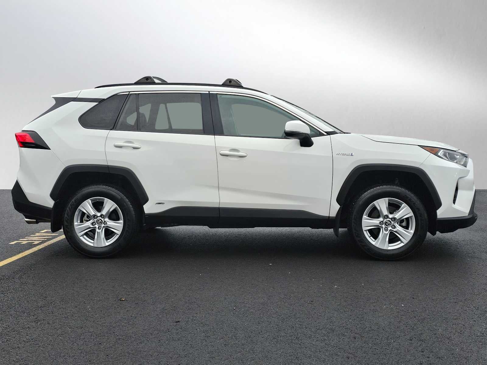 2019 Toyota RAV4 Hybrid XLE