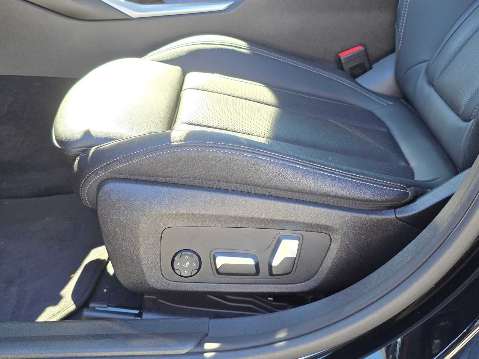 2023 BMW 330i 330i