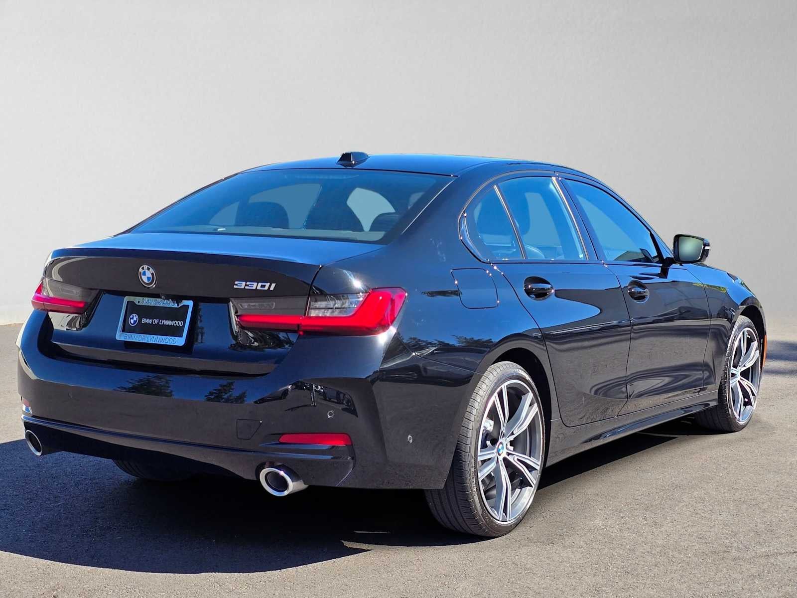 2023 BMW 330i 330i