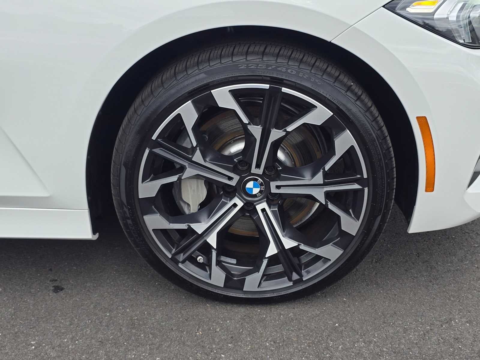 2025 BMW 330i xDrive 330i xDrive