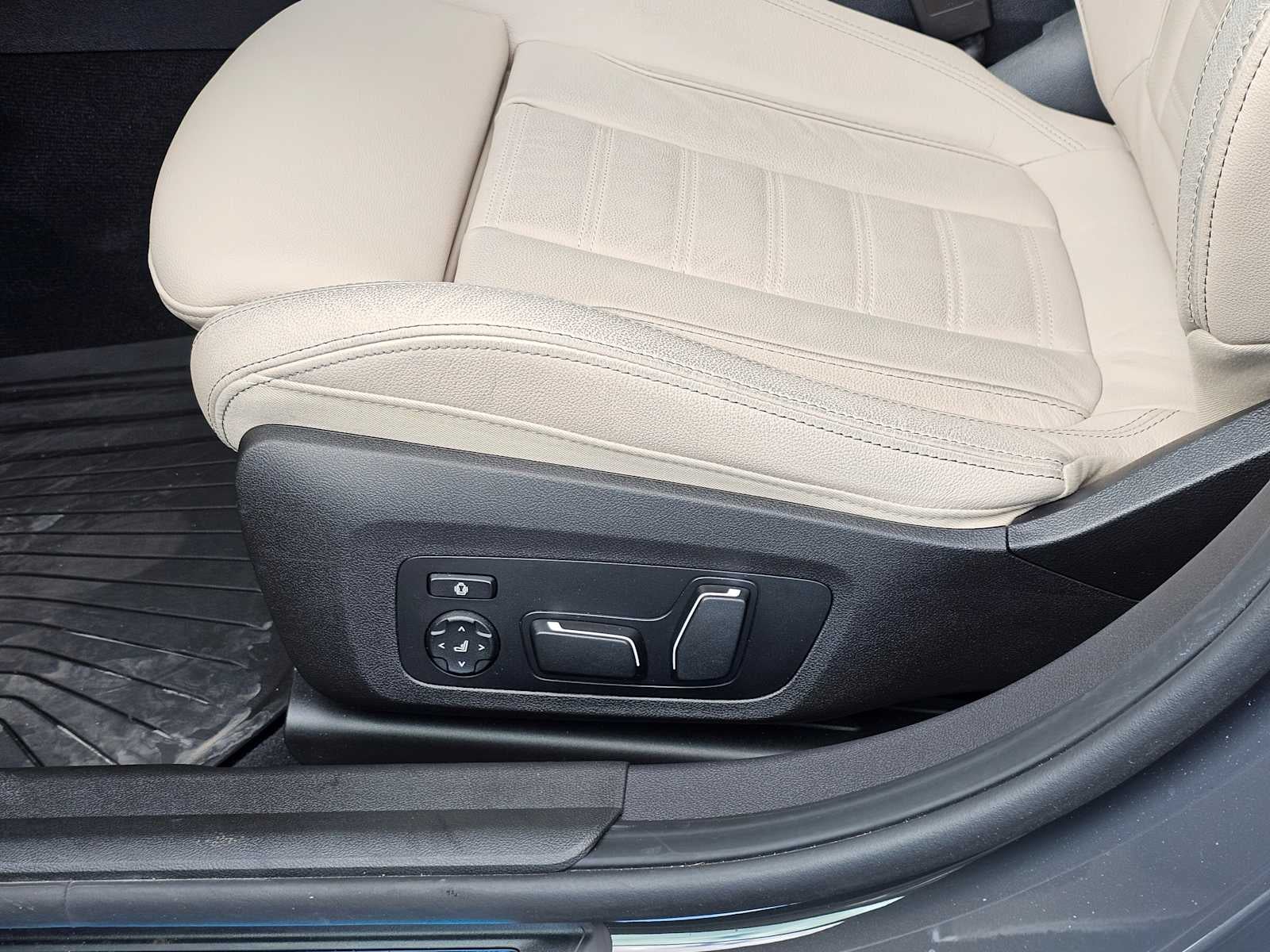 2026 BMW 330i NA xDrive 330i NA xDrive