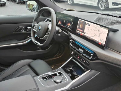 2025 BMW 3 Series 330i xDrive