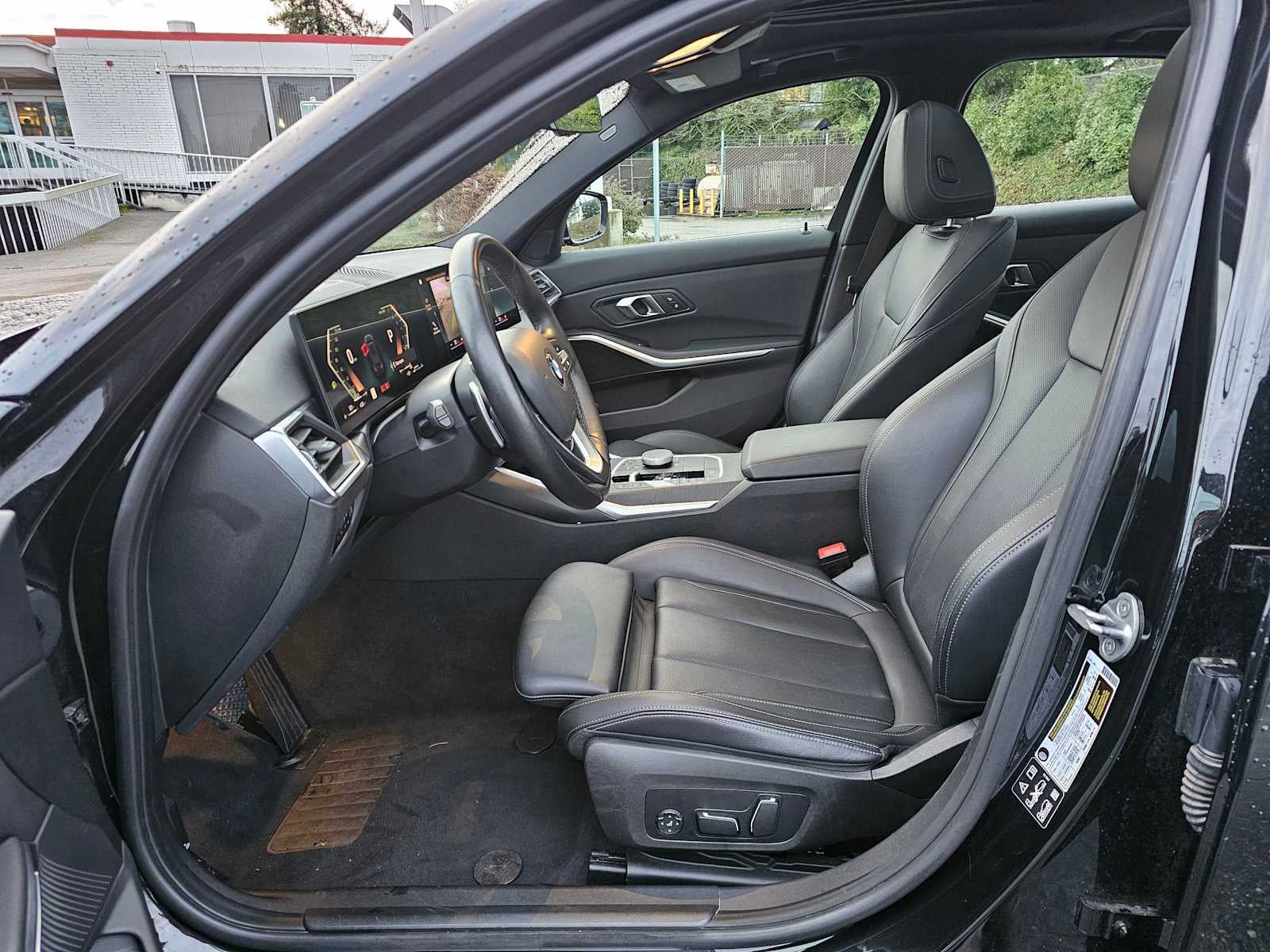 2024 BMW 3 Series 330i xDrive