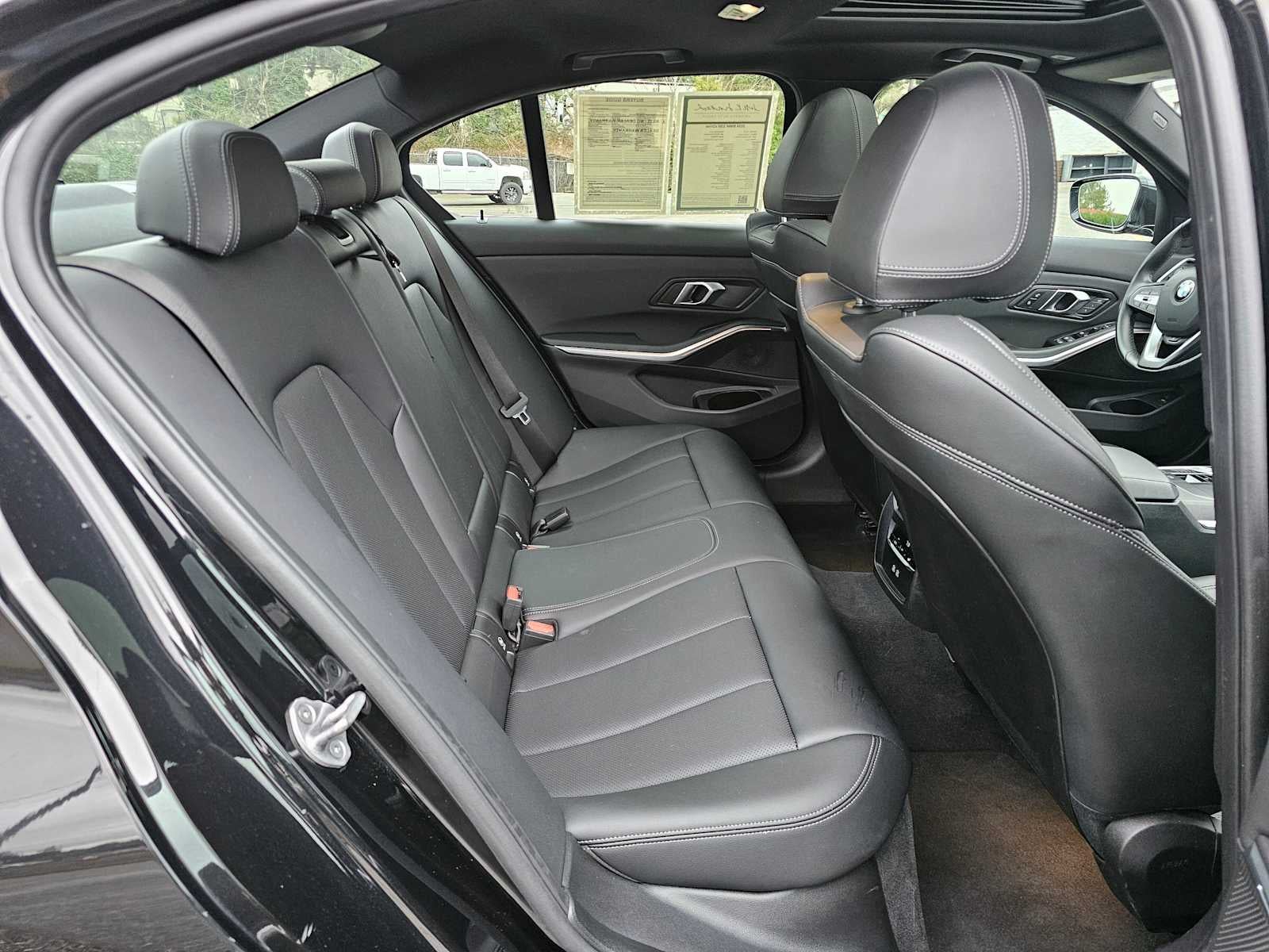 2024 BMW 3 Series 330i xDrive