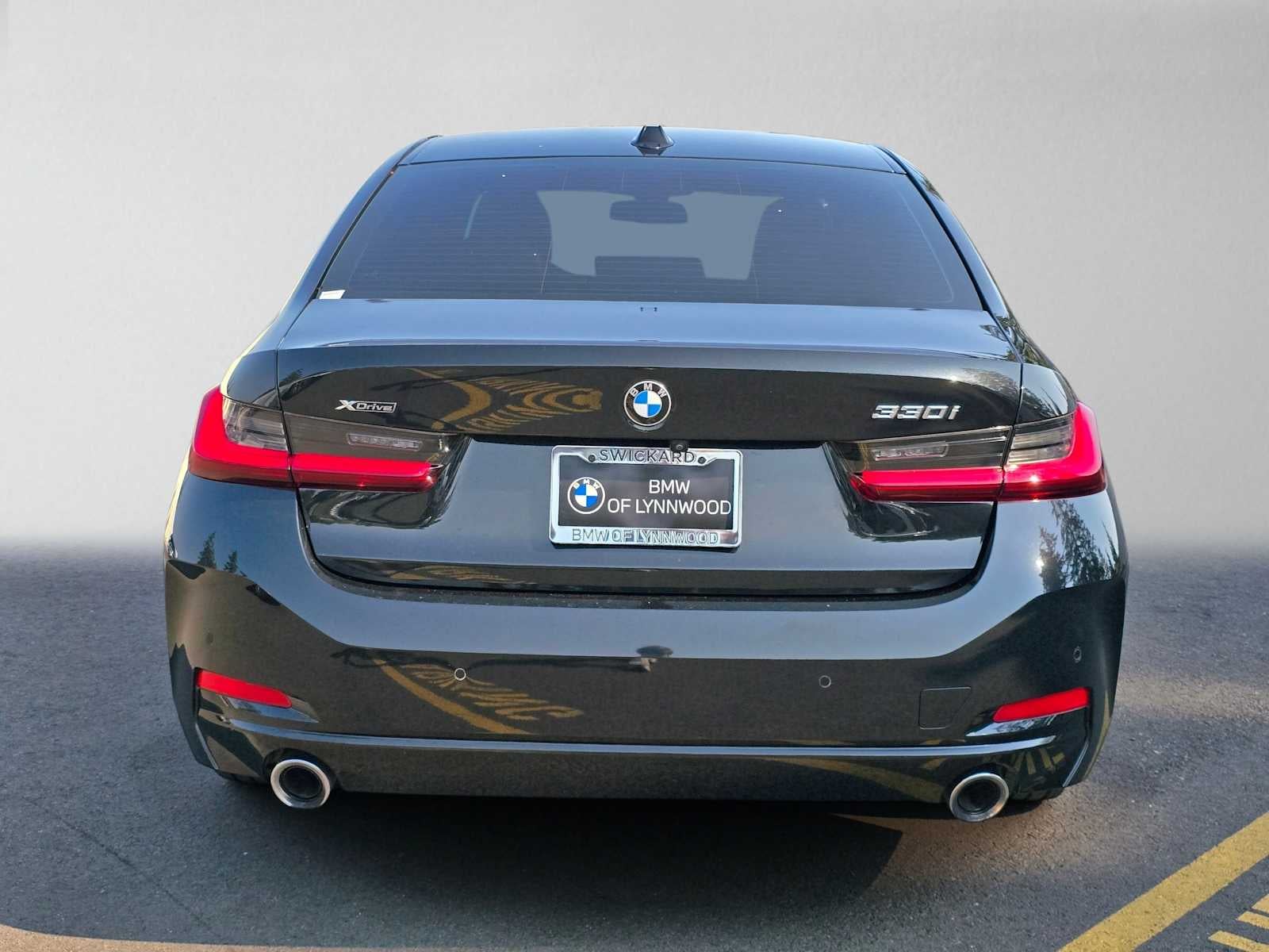 2023 BMW 3 Series 330i xDrive