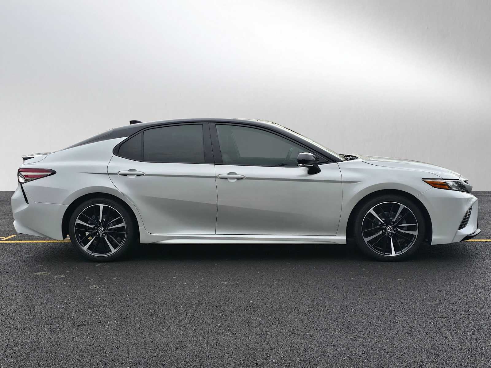 2018 Toyota Camry XLE V6