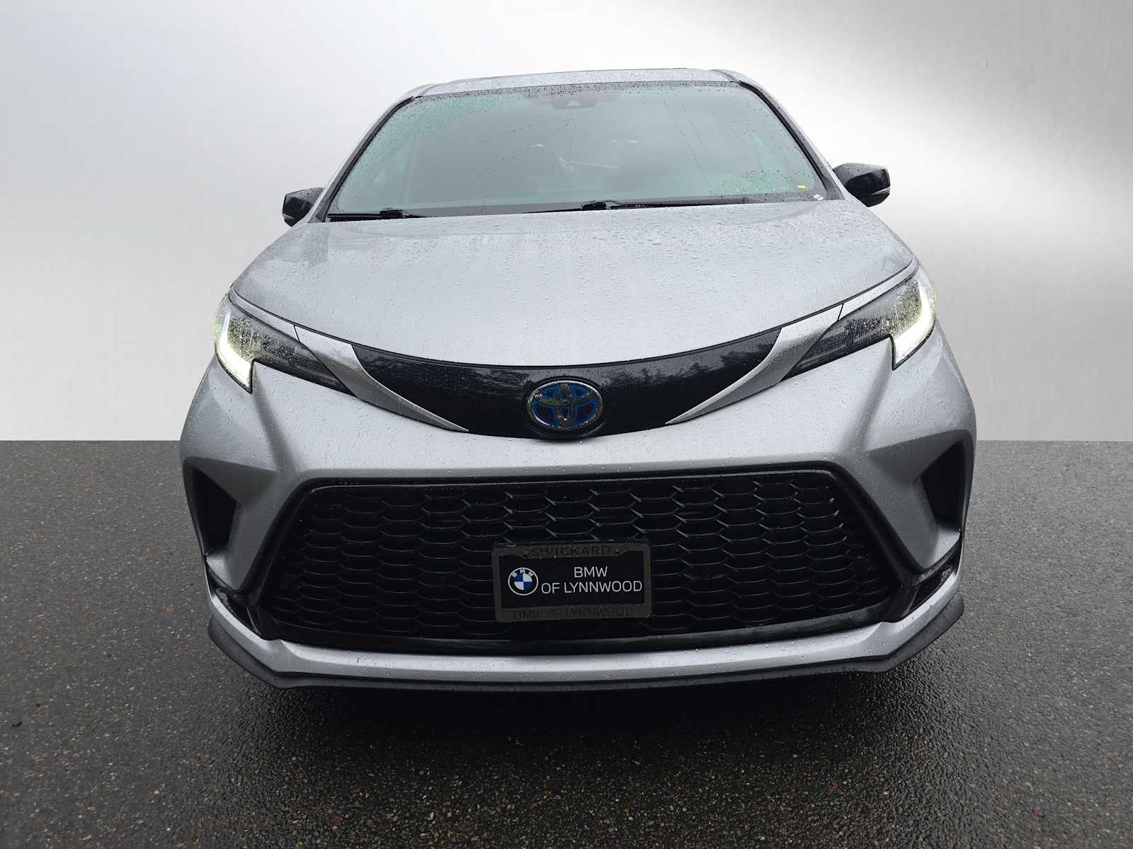 2023 Toyota Sienna XSE 25th Anniversary