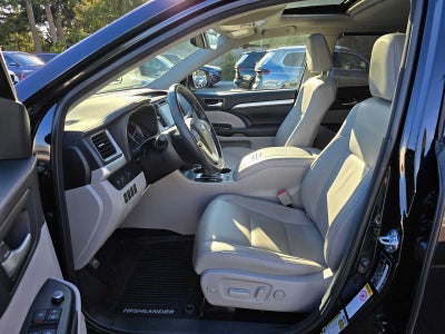 2017 Toyota Highlander XLE