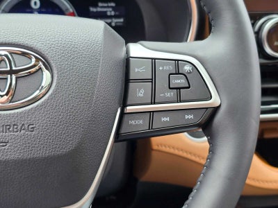 2024 Toyota Highlander Platinum