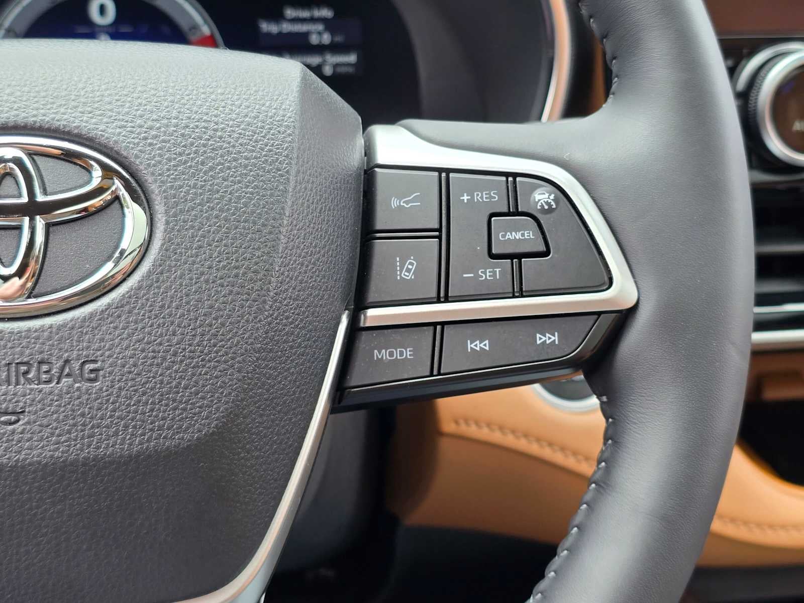 2024 Toyota Highlander Platinum