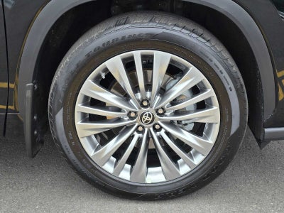 2024 Toyota Highlander Platinum
