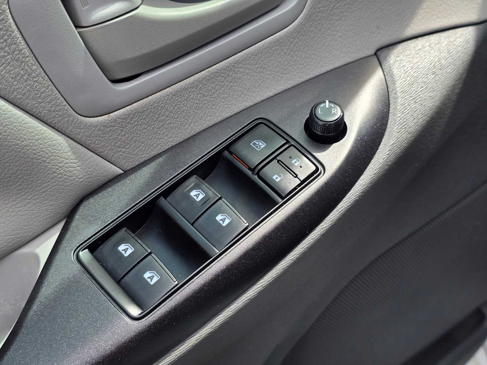2017 Toyota Sienna L