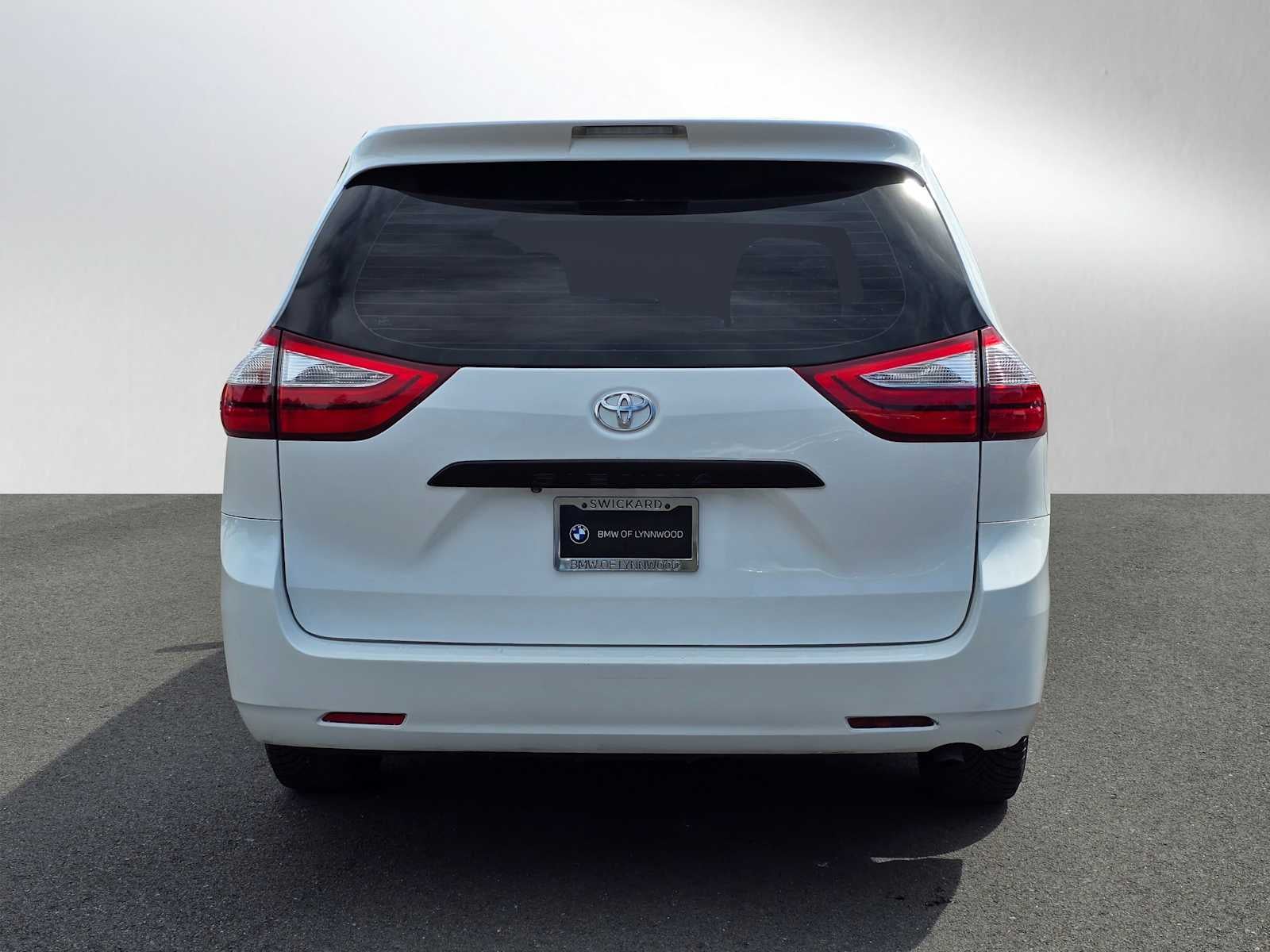 2017 Toyota Sienna L