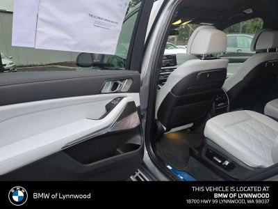 2026 BMW X7 xDrive40i