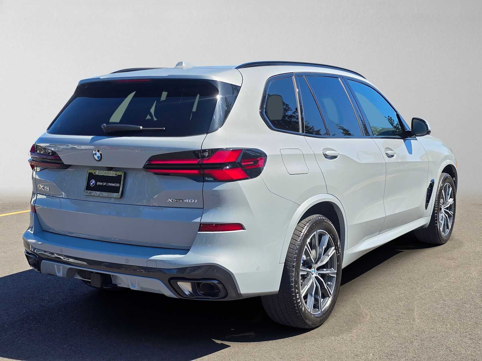 2026 BMW X5 xDrive40i xDrive40i
