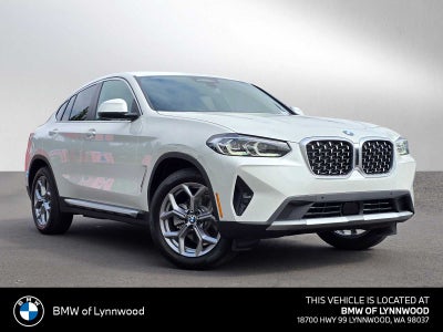 2025 BMW X4 xDrive30i