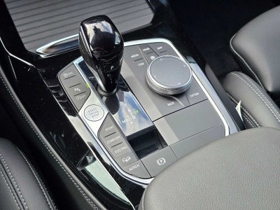 2025 BMW X4 xDrive30i