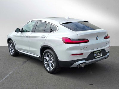 2025 BMW X4 xDrive30i
