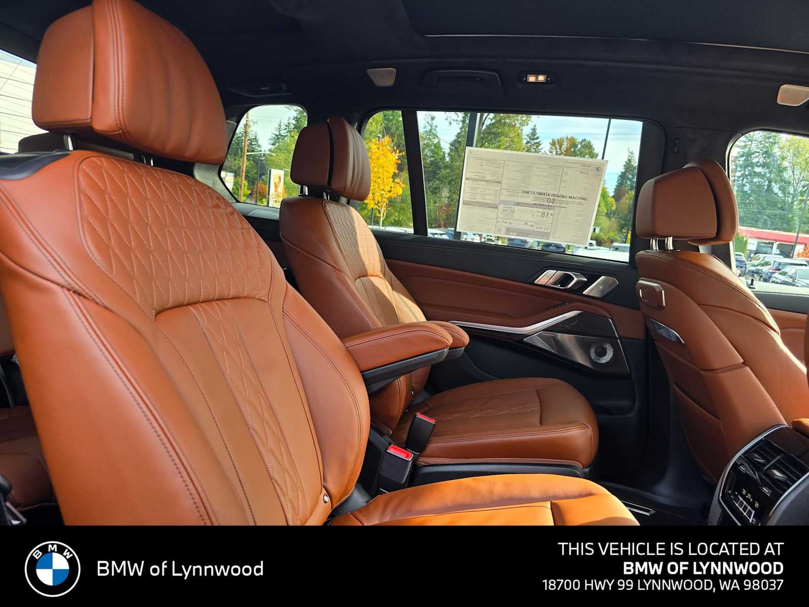 2026 BMW X7 M60i M60i