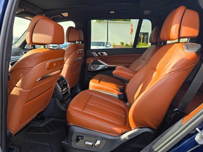 2026 BMW X7 M60i M60i