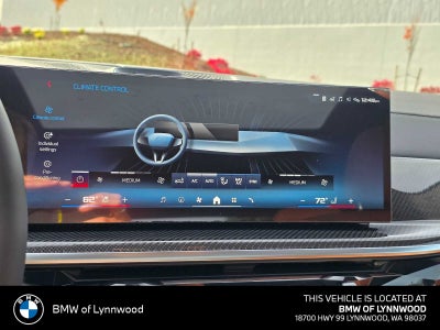 2026 BMW X7 M60i M60i