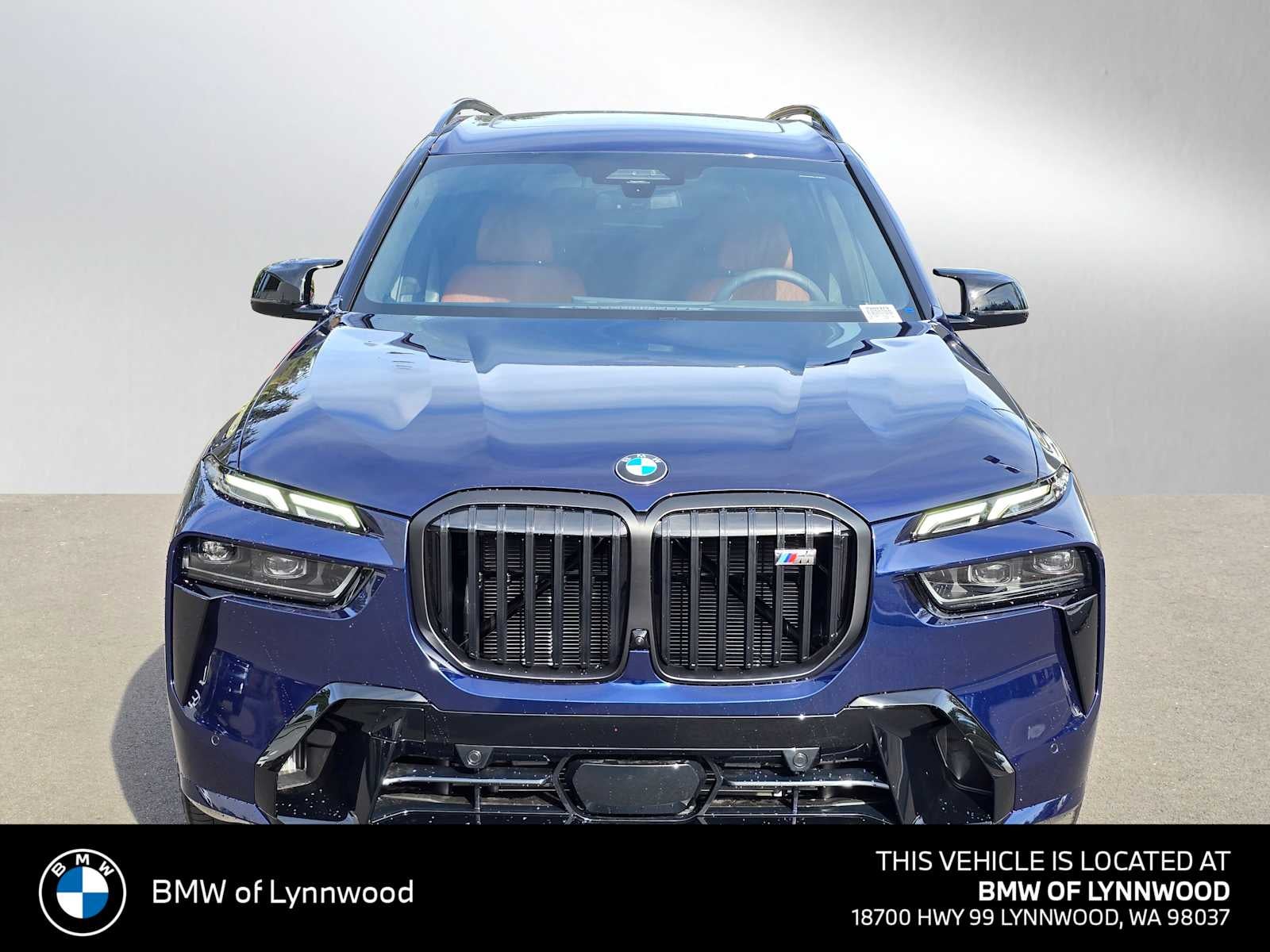 2026 BMW X7 M60i M60i
