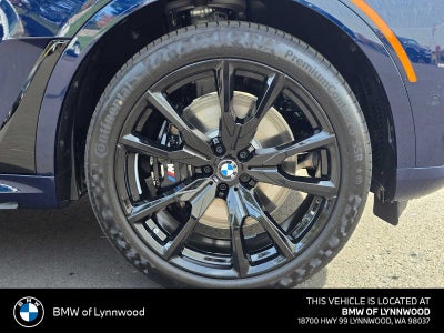 2026 BMW X7 M60i M60i