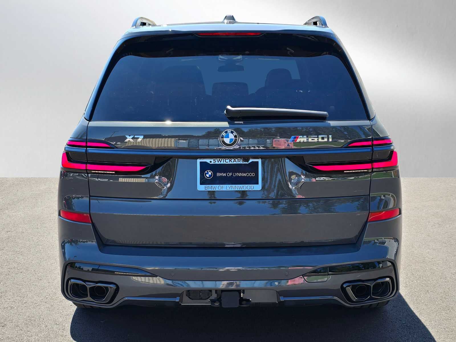 2026 BMW X7 M60i