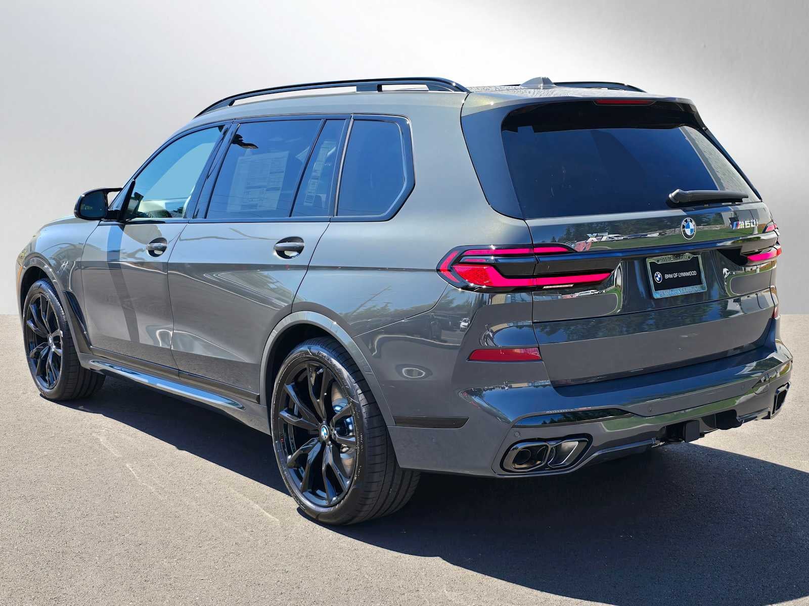 2026 BMW X7 M60i