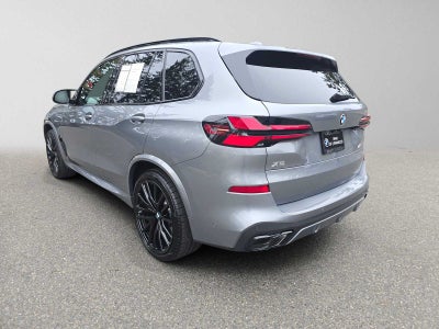 2025 BMW X5 M60i