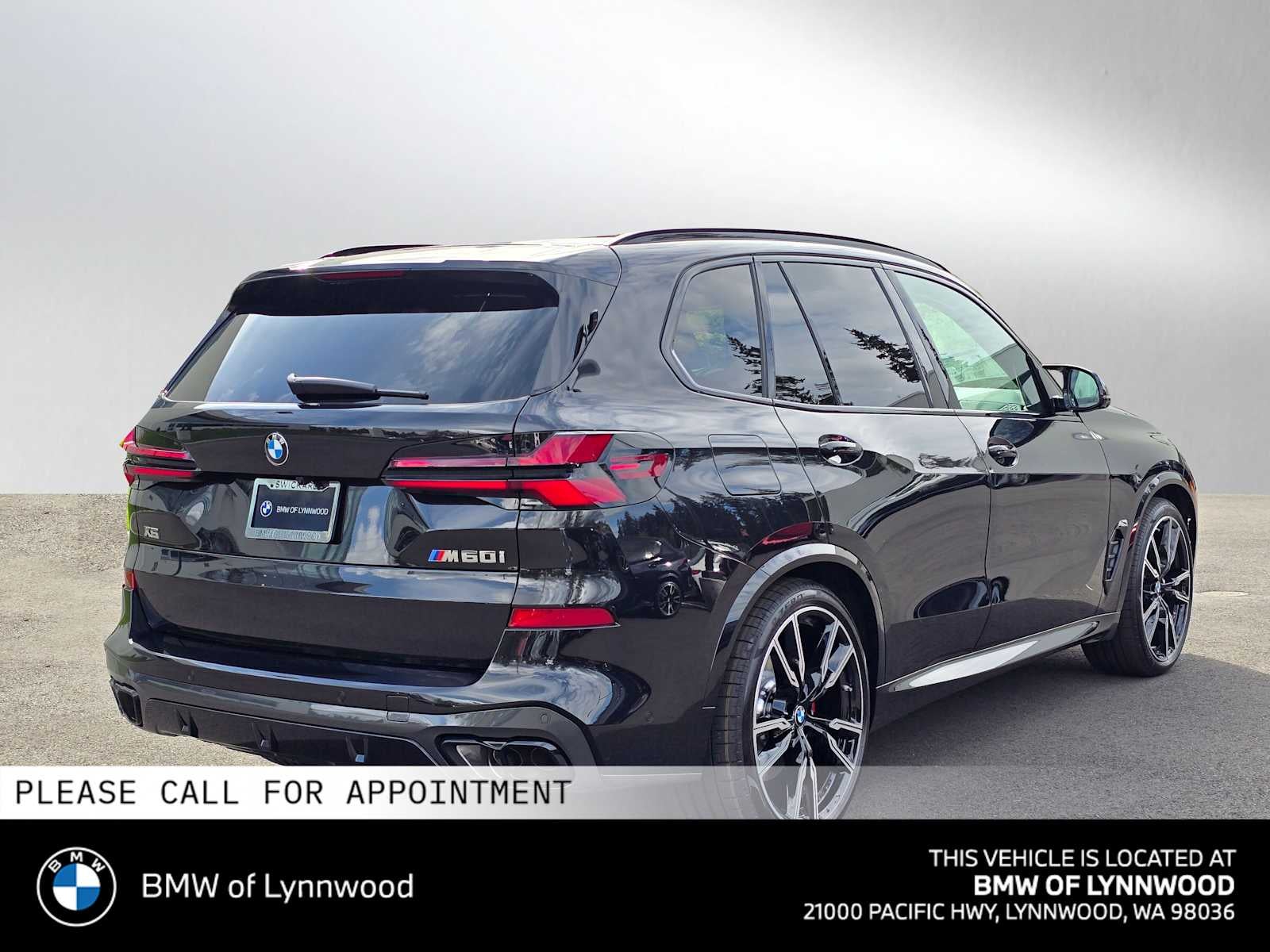 2026 BMW X5 M60i M60i
