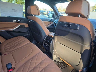 2025 BMW X5 M60i M60i