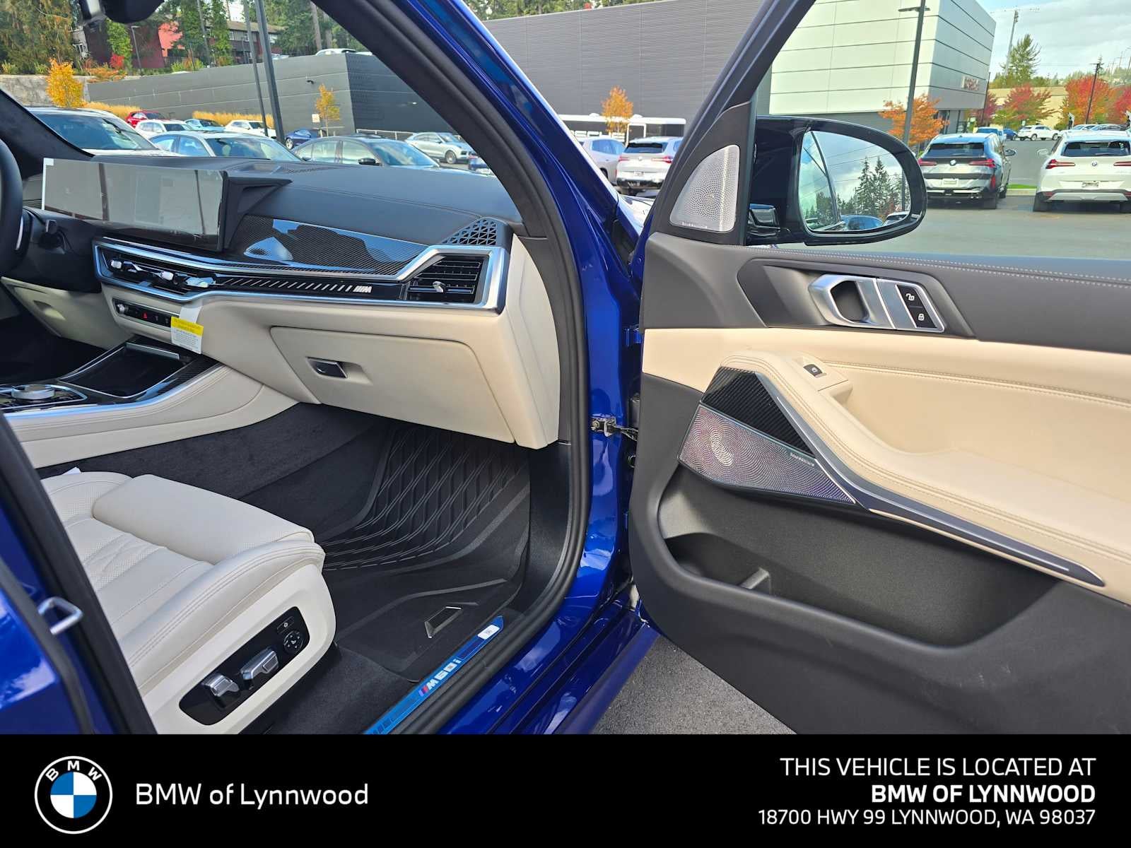 2026 BMW X5 M60i M60i