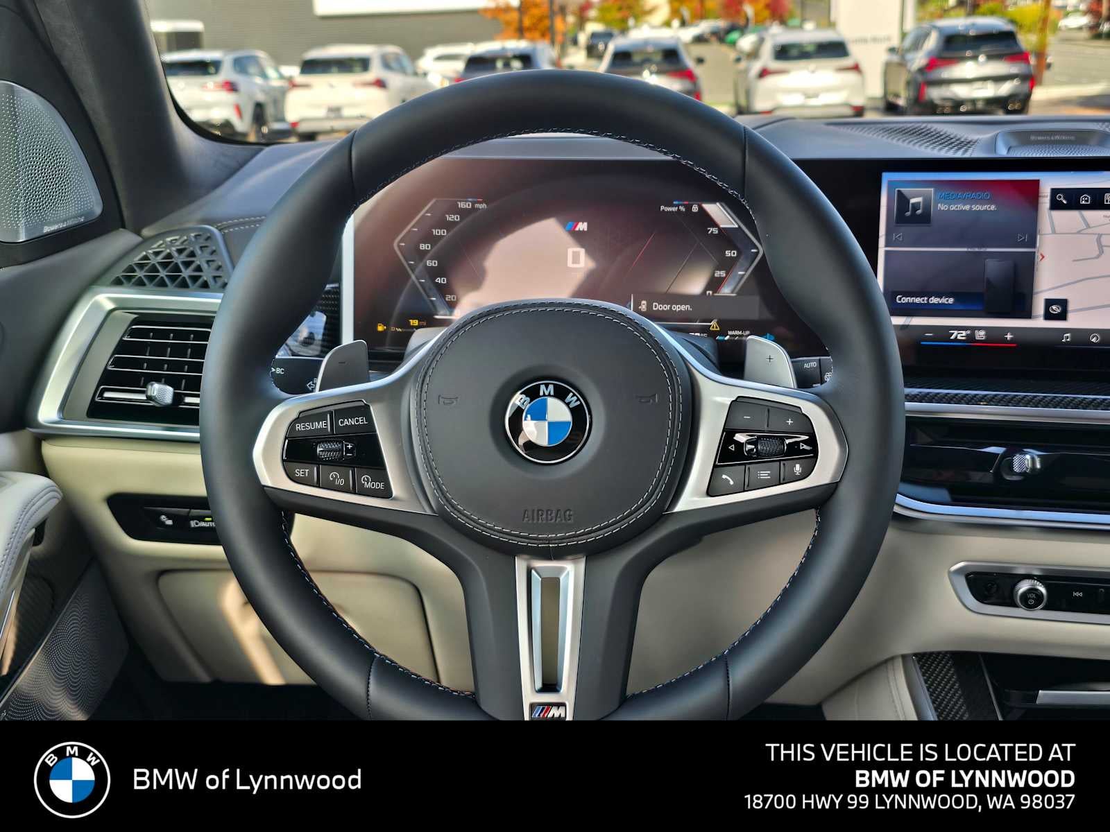 2026 BMW X5 M60i M60i
