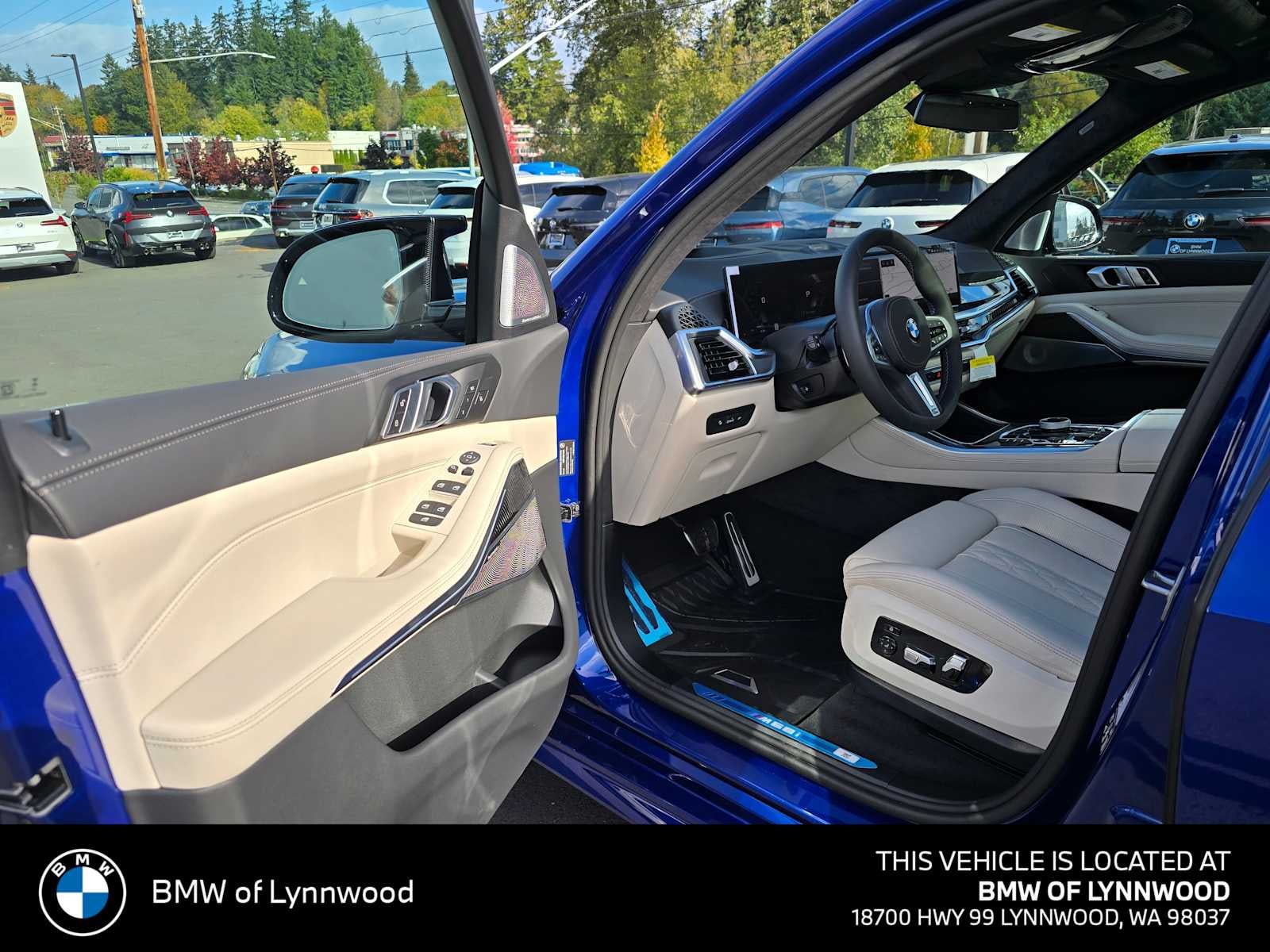 2026 BMW X5 M60i M60i