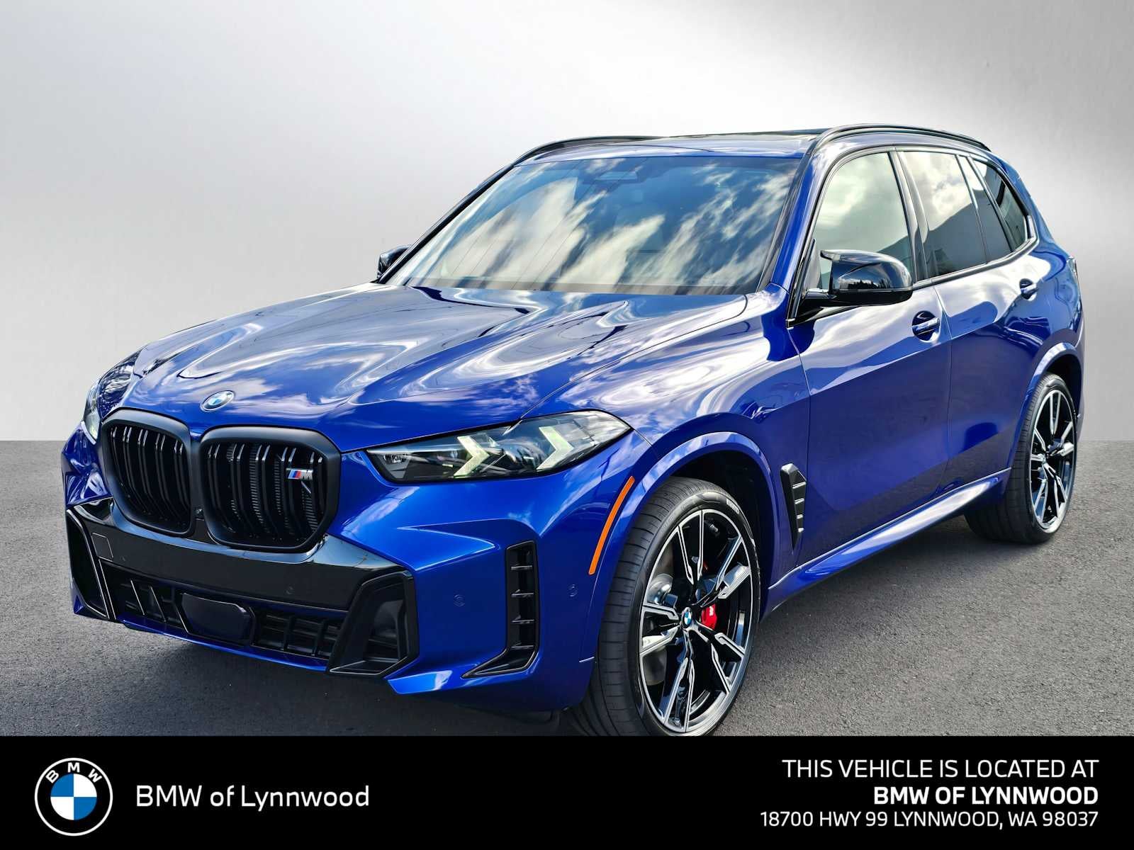 2026 BMW X5 M60i M60i