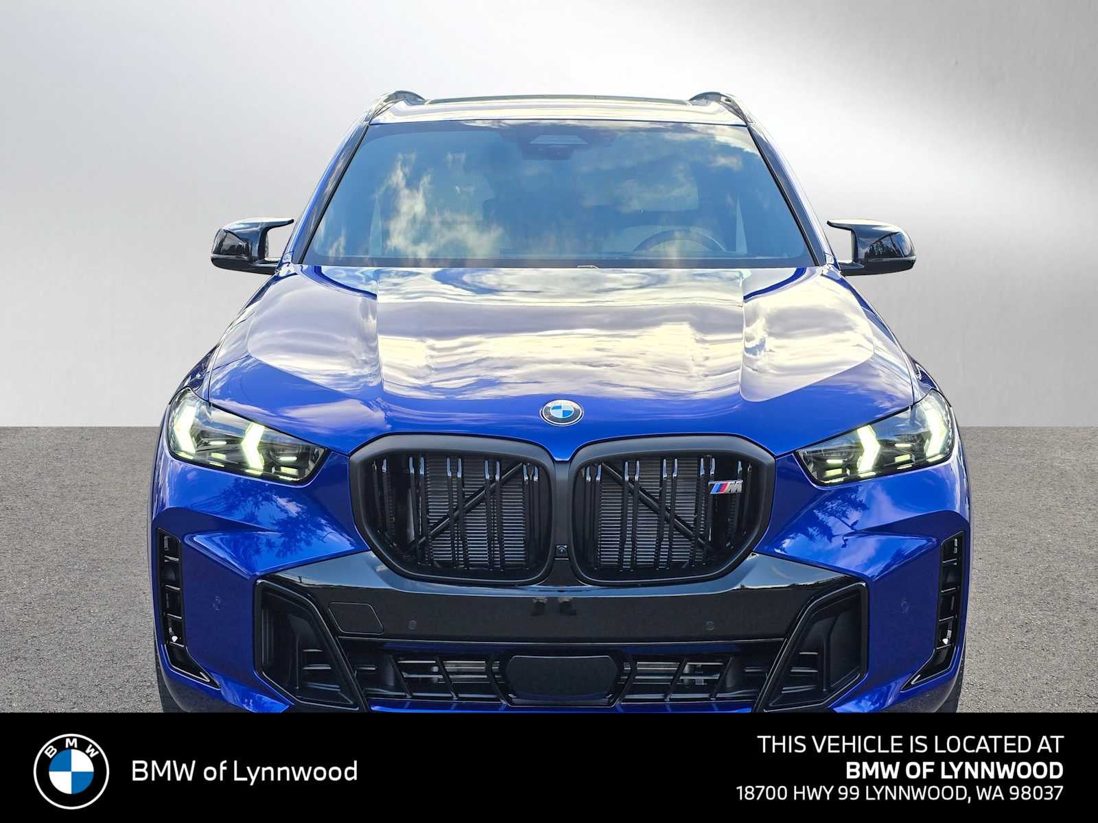 2026 BMW X5 M60i M60i
