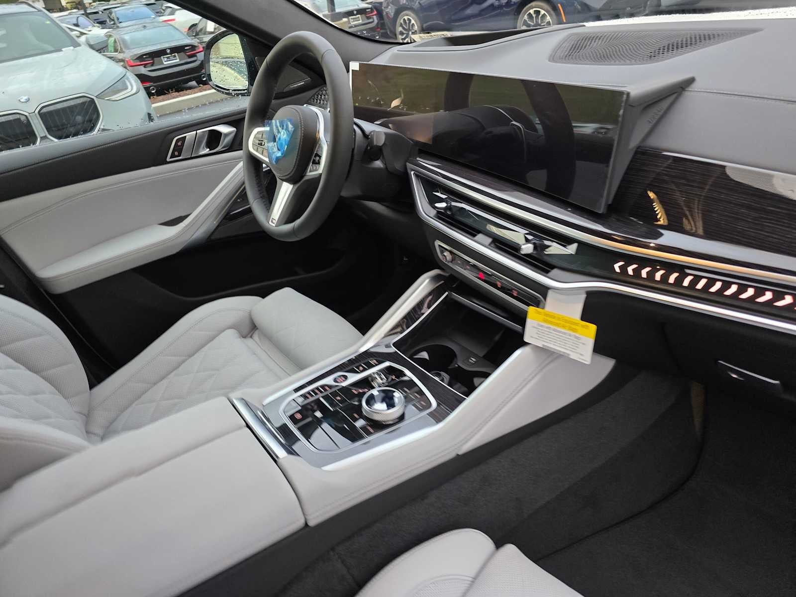 2026 BMW X6 xDrive40i