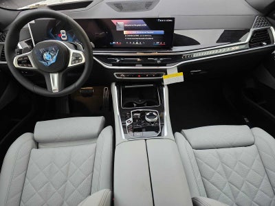 2026 BMW X6 xDrive40i