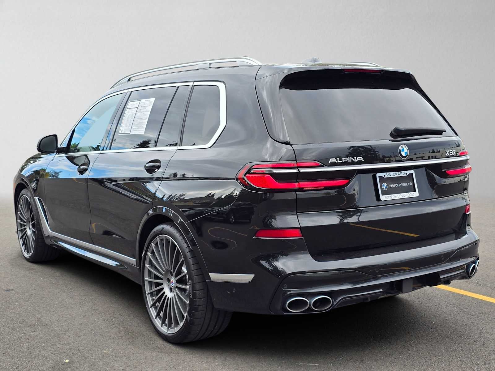 2023 BMW ALPINA XB7 ALPINA XB7