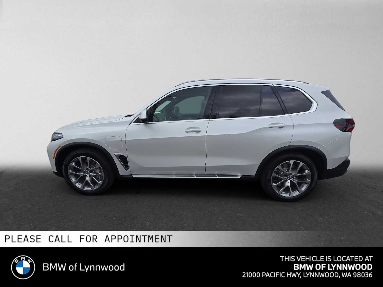 2026 BMW X5 xDrive50e xDrive50e