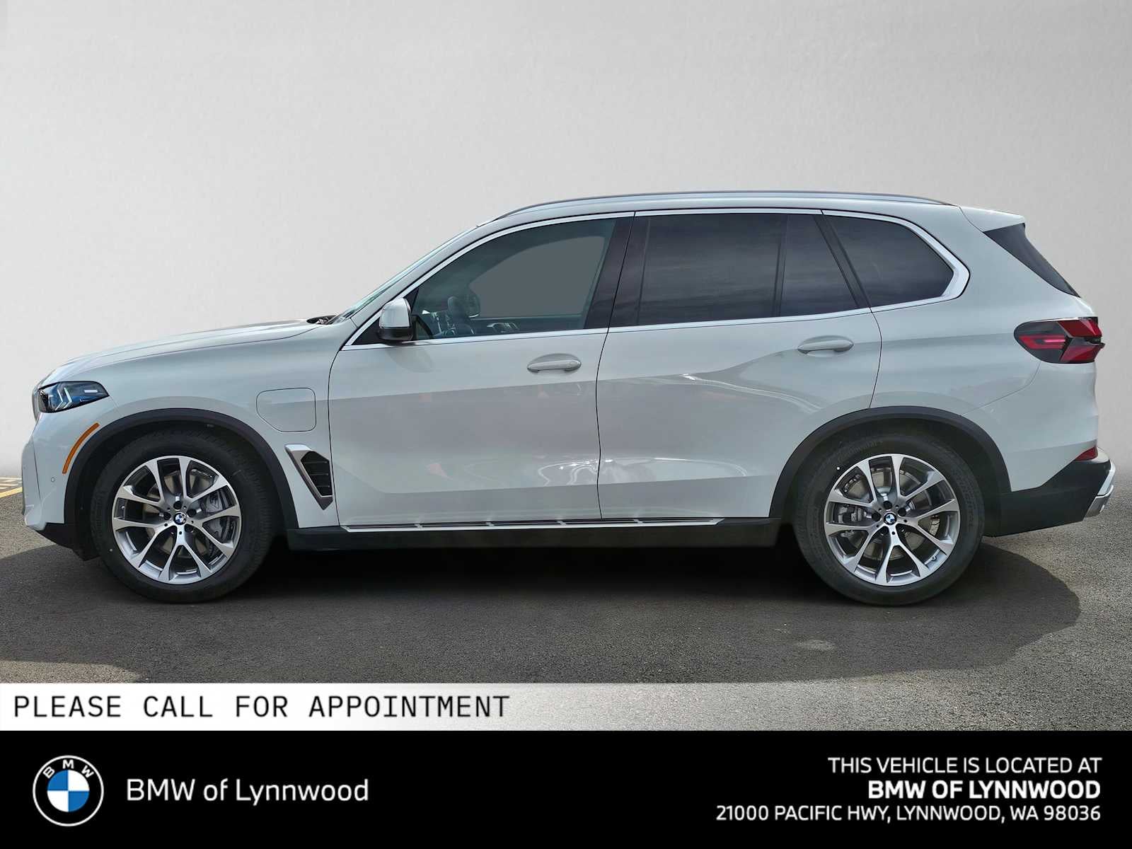 2026 BMW X5 xDrive50e xDrive50e