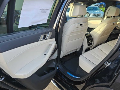 2026 BMW X6 M60i M60i