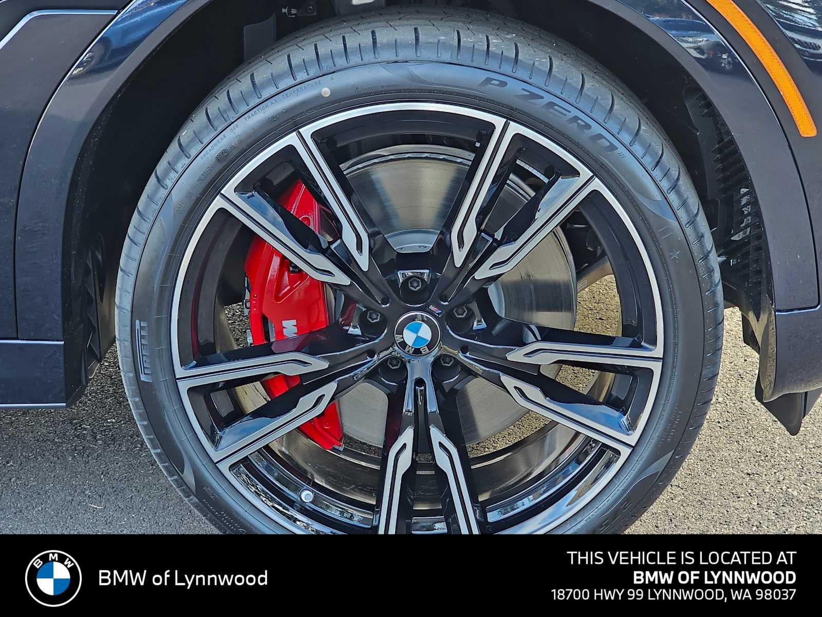 2026 BMW X6 M60i M60i