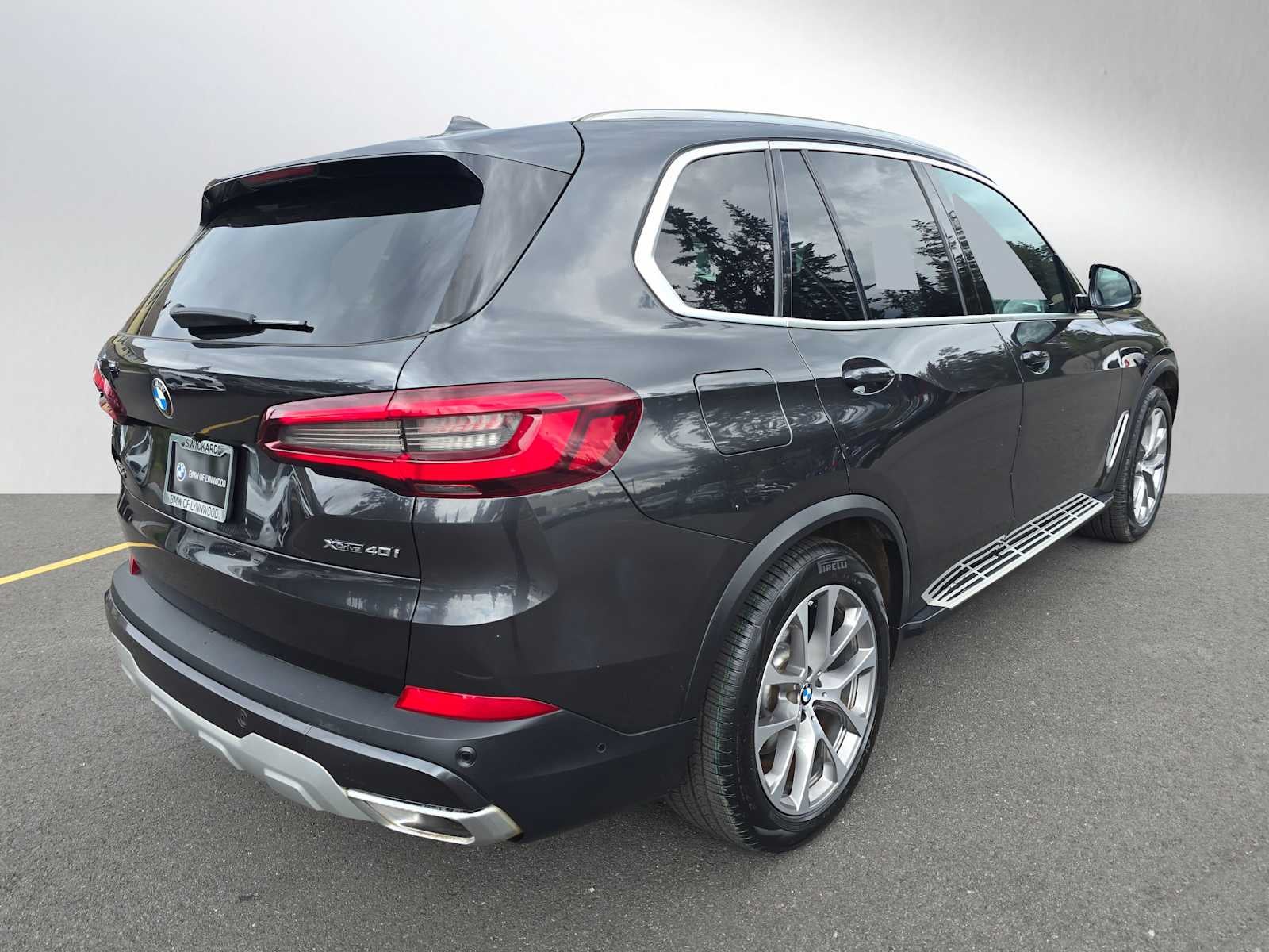 2023 BMW X5 xDrive40i xDrive40i