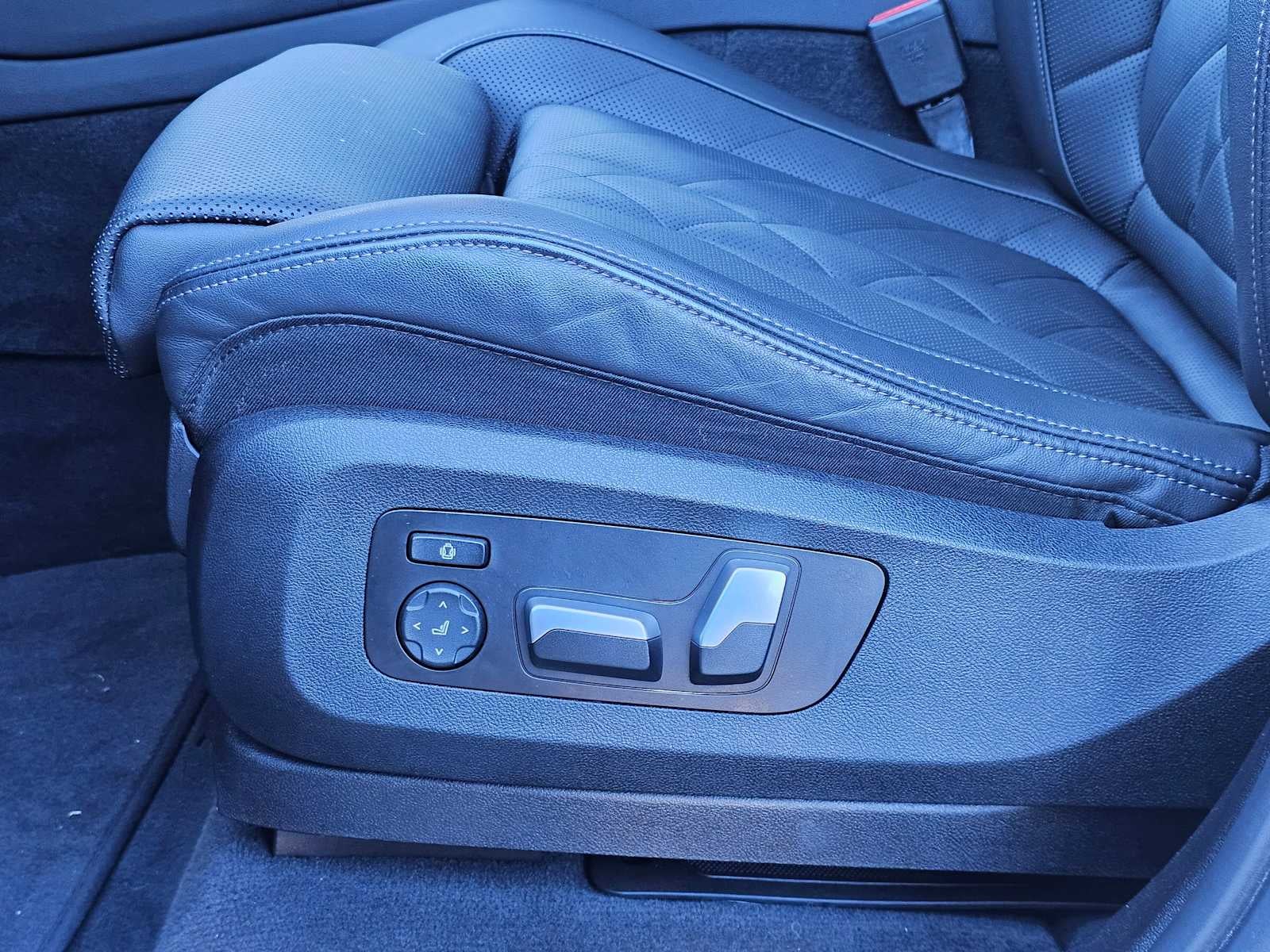 2023 BMW X5 xDrive40i xDrive40i