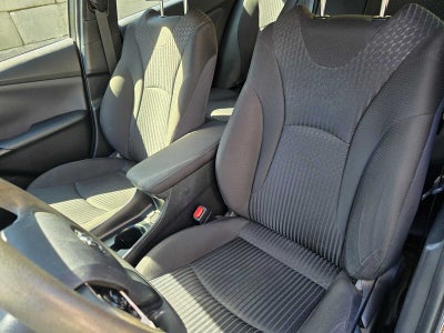 2016 Toyota Prius Two