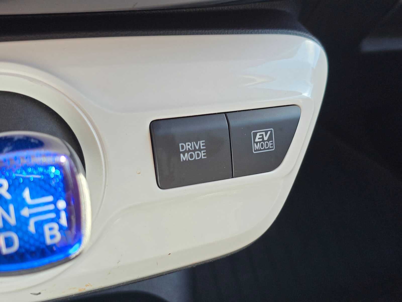 2016 Toyota Prius Two