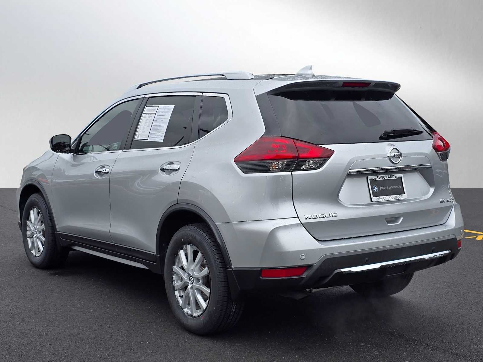 2020 Nissan Rogue SV