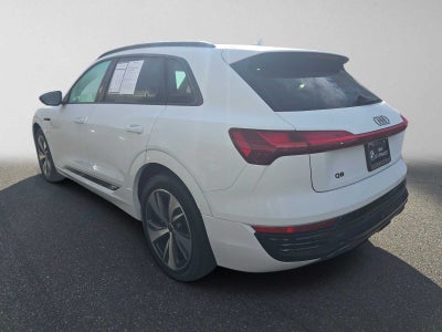 2024 Audi Q8 e-tron Premium